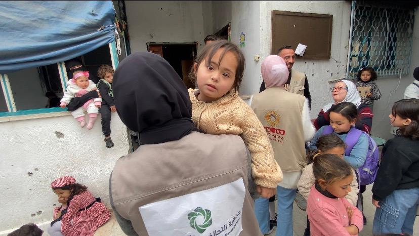 فعالية ترفيهية للأطفال ذوي الإعاقة في غزة ترسم فرحة العيد بالشراكة مع جمعية شمس 2 IMG 20260319 WA0000