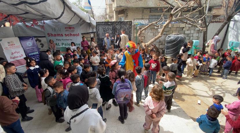 فعالية ترفيهية للأطفال ذوي الإعاقة في غزة ترسم فرحة العيد بالشراكة مع جمعية شمس 3 IMG 20260319 WA0001