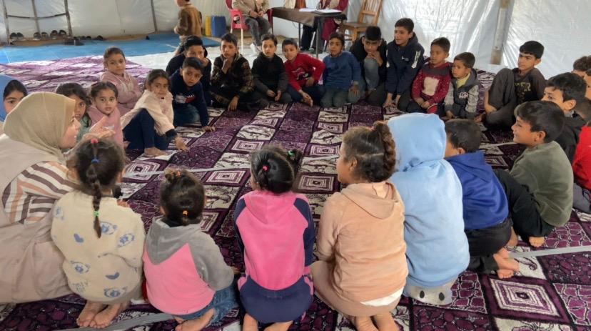 أنشطة تعليمية للأطفال في غزة لتعزيز الصحة