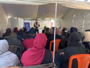 جلسة توعية صحية للنساء في مخيم الوحدة بقطاع غزة نفذتها جمعية التحالف للإغاثة والتنمية